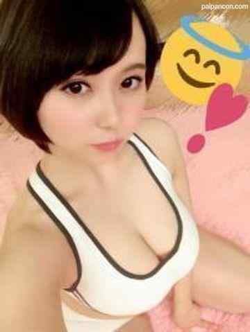 FC2-PPV-1103513 - 【個人撮影】爆乳エステティシャン あきほちゃん 24歳 のド迫力Ｈカップをオイルまみれで逆マッサージ！軟乳とマンコをトロットロにしてオチンポ懇願イキまくり中出しＳＥＸ！【販売承諾済み】