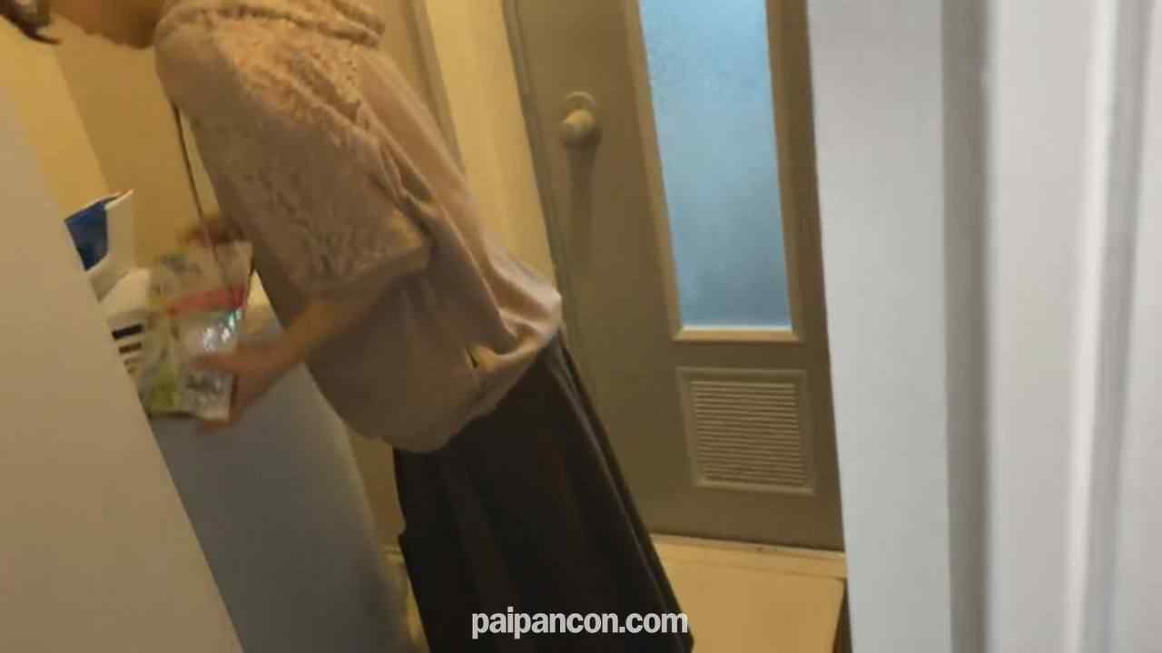 FC2-PPV-1430436 - 【個人】新居の洗面所で後ろから汚され、リビングで再び犯され中出しされる新妻