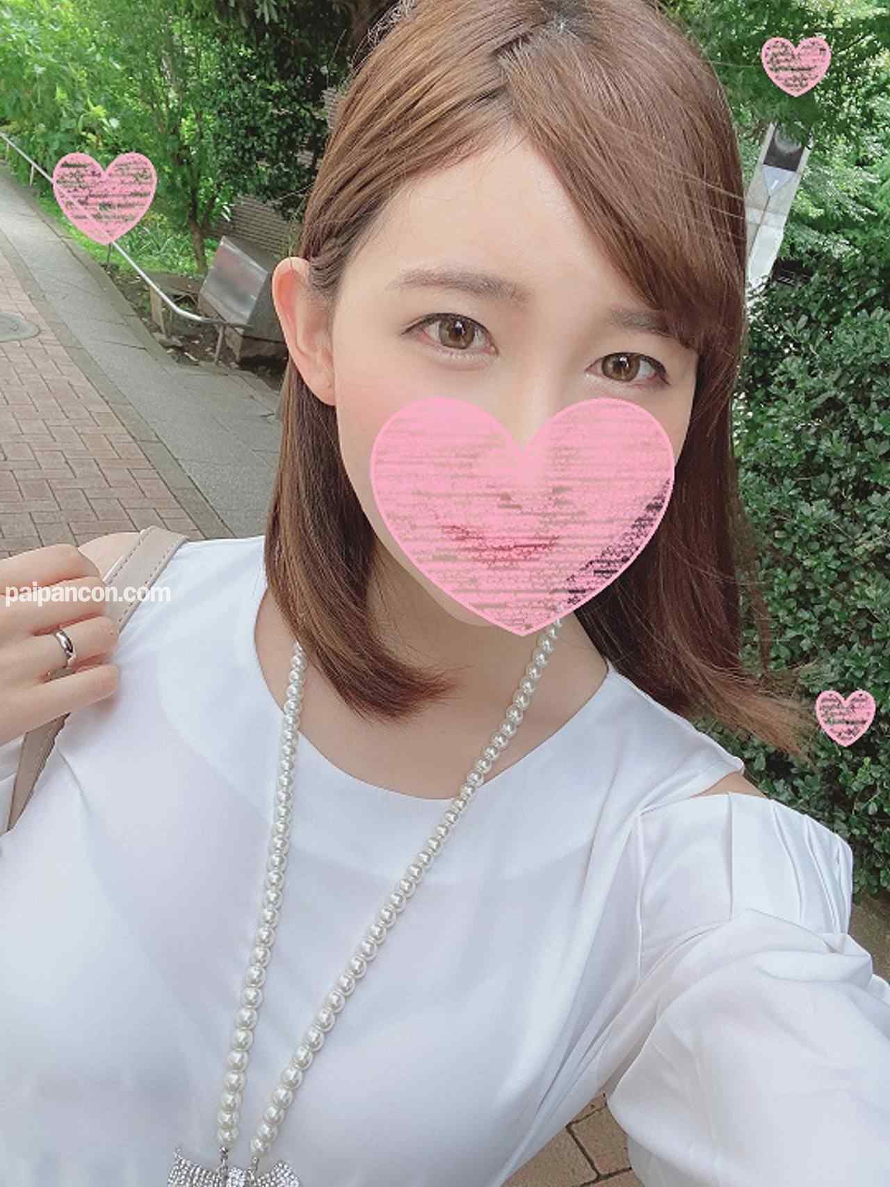 FC2-PPV-1549646 - 【人妻愛好家お墨付き！】新婚えろ乳ぷっくり乳輪ママさん26歳を寝取り種付け！自粛で頑張るママさんに水着モデルバイト！で釣って呼び出しオイルで感度倍増。生ちんぽで突かれて歓喜のアクメ。大量