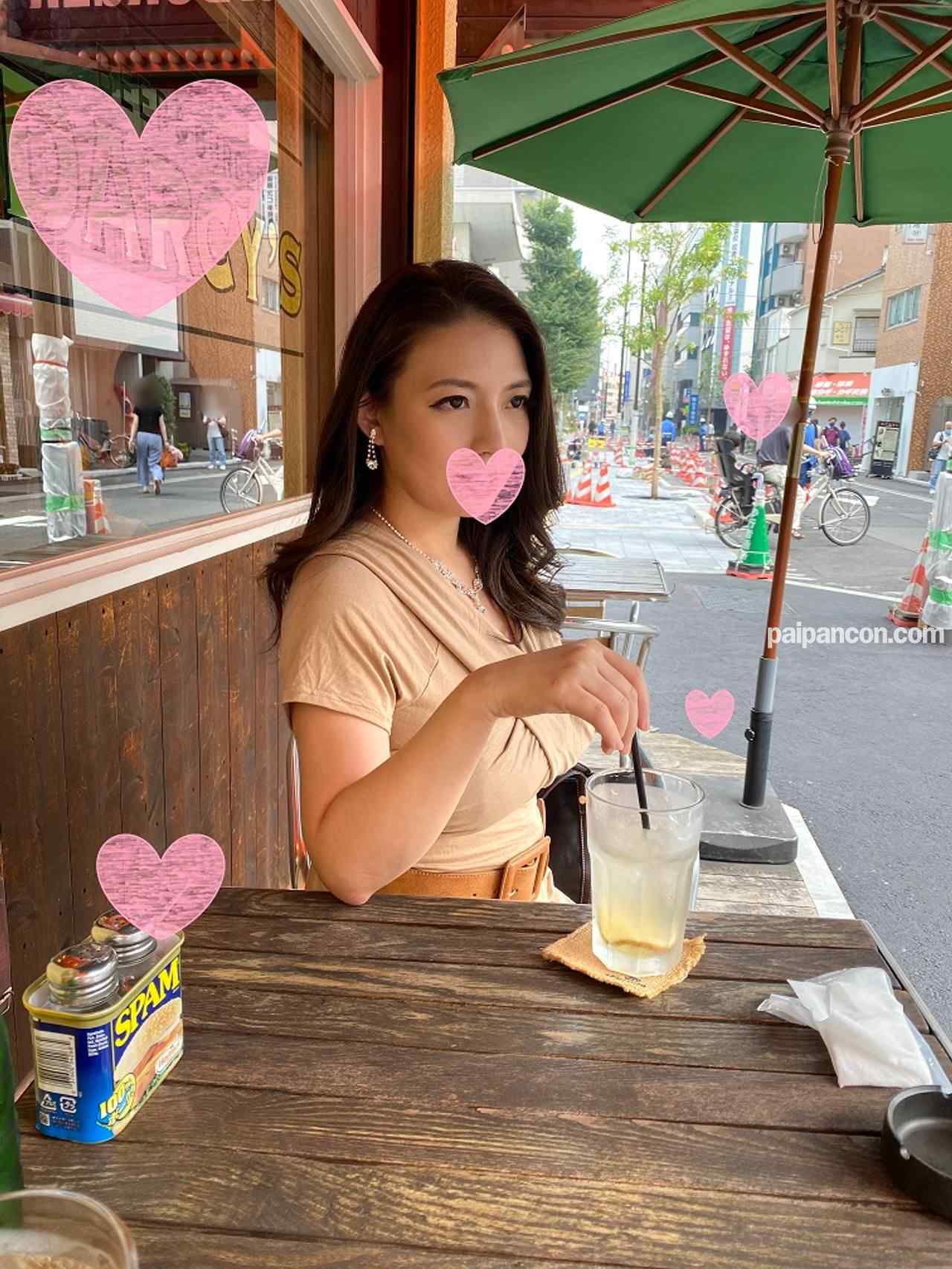 FC2-PPV-1575784 - 超レア【元グラビア！】爆裂Jカップ人妻27歳 セレブ妻を種付け寝取り！日焼けオイルマッサージ体験付き、最新マダム向け水着モデルで釣って呼び出しビヤクオイルで感度倍増。生ちんぽで突かれて