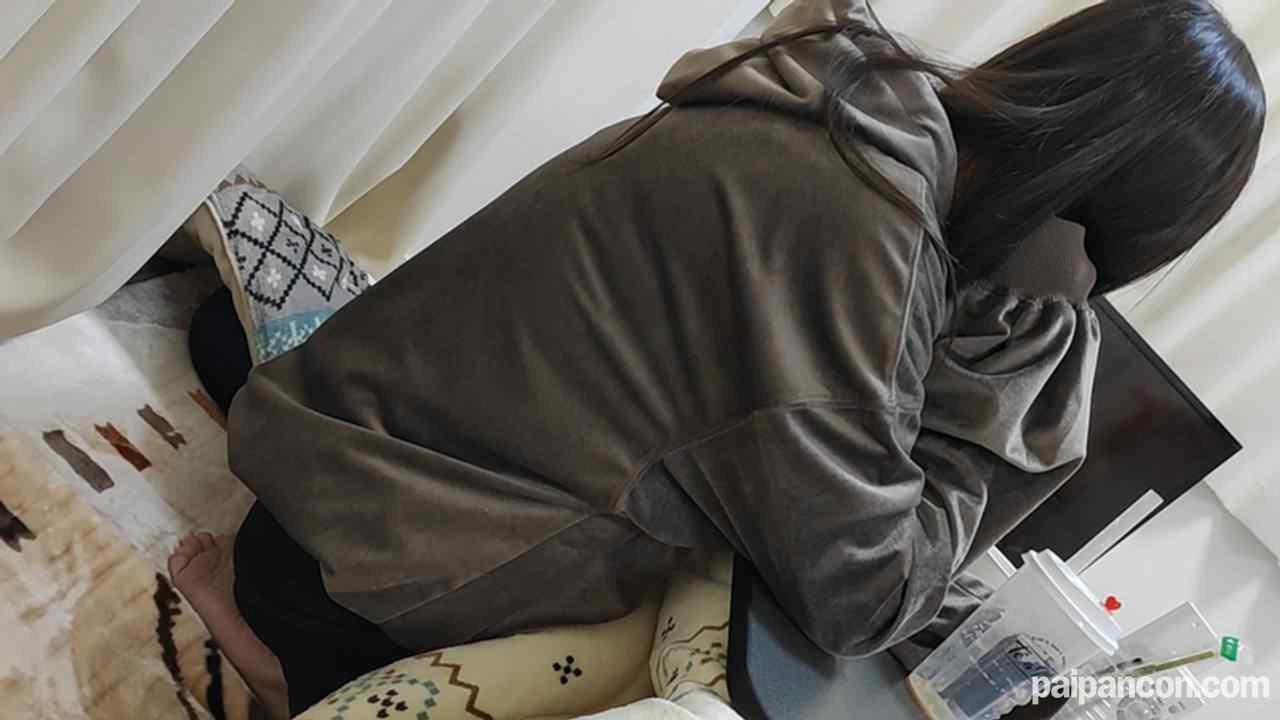 FC2-PPV-1641408 - #押しに弱い黒髪FｶｯﾌﾟJDを部屋に連れ込み中出し