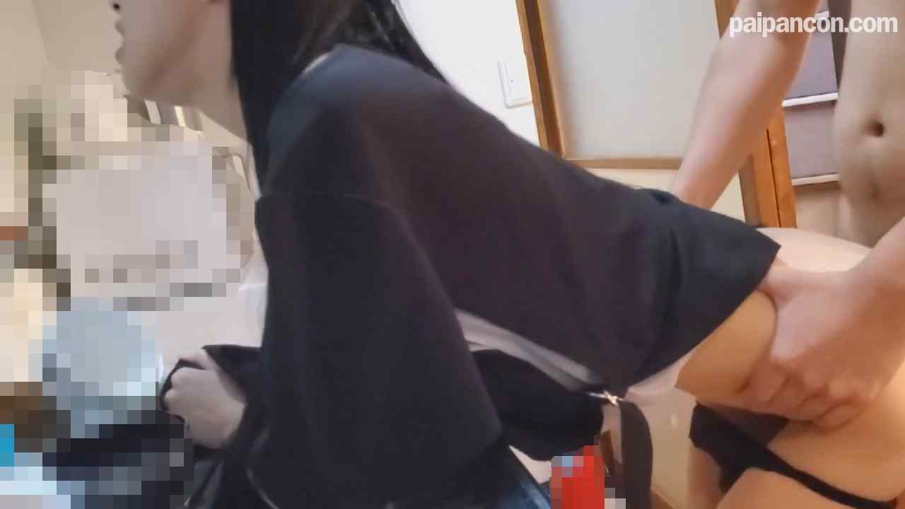 FC2-PPV-1846926 - 【個人】華奢な黒髪若妻。公営住宅に押入り他人棒で犯し中出し