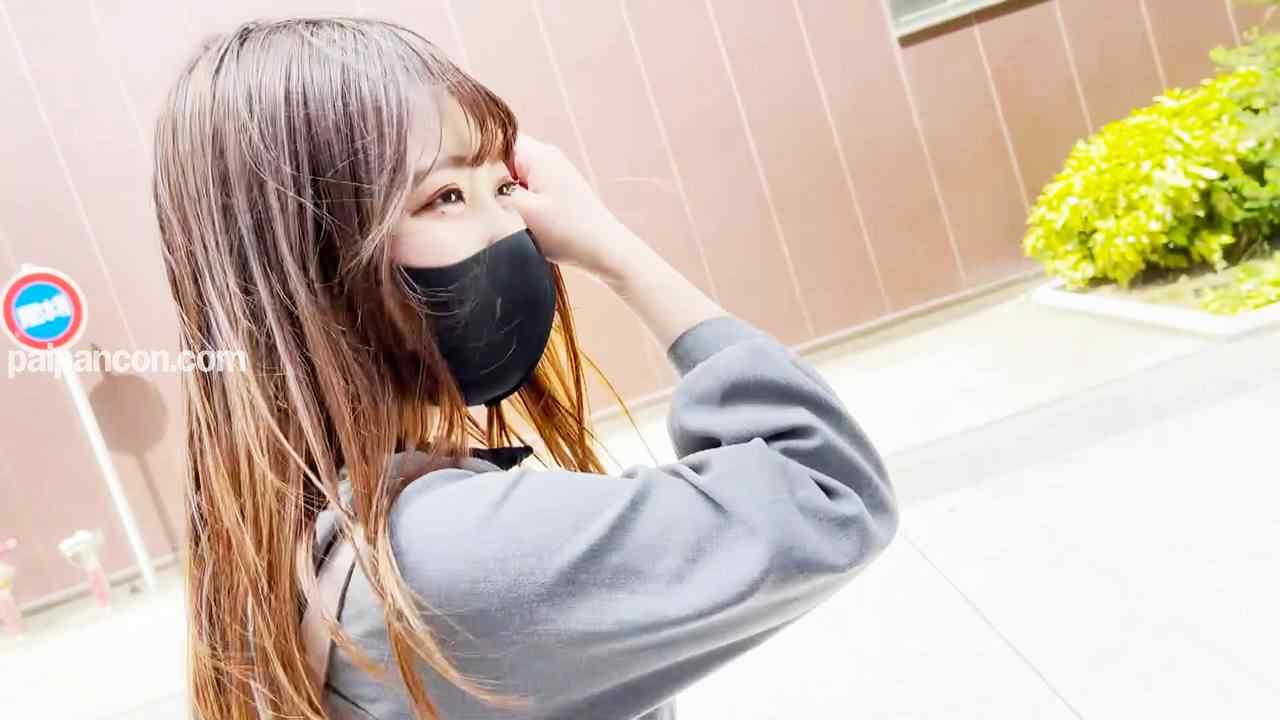 FC2-PPV-1875700 - 1本のおまけ動画あり【無修正】極上の素人娘発見！大人しそうな**顔JDが脱いだらFカップ巨乳のドスケベボディだった！弾力のあるスベスベ素肌を堪能した後大量中出し！！※顔出しレビュー特典あり