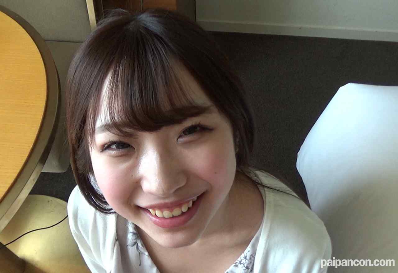FC2-PPV-1886126 - **リアル女子大生～連続フェラ抜き大量ごっくん３名☆ほんわか系女子大生 百花ちゃんVol.3