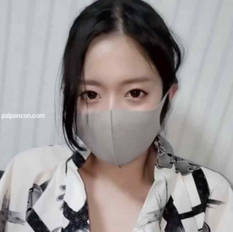 FC2-PPV-2441332 - 某有名アプリの夏のオフ会で紹介されたすけべなド美人な20歳の子をノリでハメ撮りしました