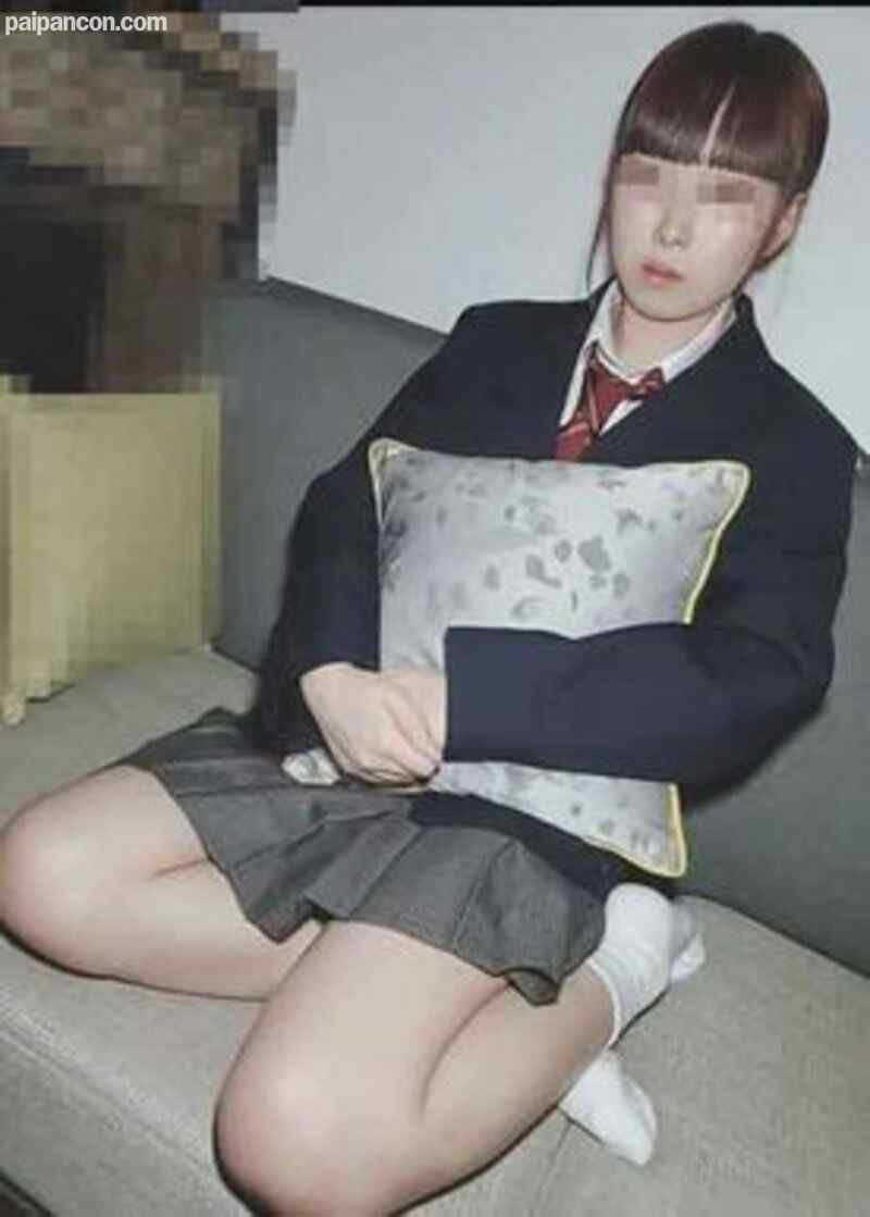 無修正 パンツ売りの少女 FC2-PPV-2739273 FC2 Daily Image Preview Video Preview GIF Preview Magnet Link - ※明日まで※私立女子校①幼い体型の少女をパンツ売るだけの約束を破り性行為 - パイパンコン - パイパン無毛エロ動画コレクション