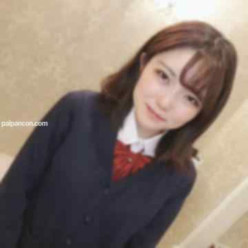 FC2-PPV-2776112 - コロナ禍でピンチになった制服ちゃん。経験のない未処理マンコに大量ザーメン！