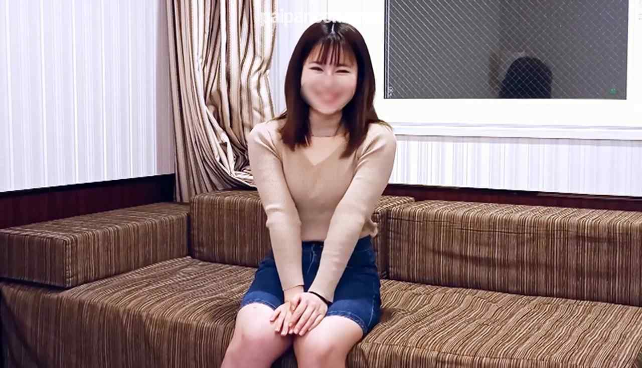 FC2-PPV-2865976 - 【3P乱交】【完全顔出し】おじさん大好き清純スケベ娘は生まれて初めての乱交でアナルをほじくられても巨根2本で生危険日連続中出しされてもニコニコファック