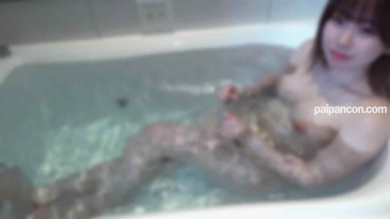 FC2-PPV-4476355 - 今話題の例の神乳ピアニスト。神乳ピアニストって聞いたら即ボッキ！無避妊オマンコを生でハメまくり人生初の中逝き絶頂！漏れ出ているとも知らずに合計4発射！神乳飛び越えザーメンビーム顔射！特典:パイズリ挟射 thumbnail_2.jpg