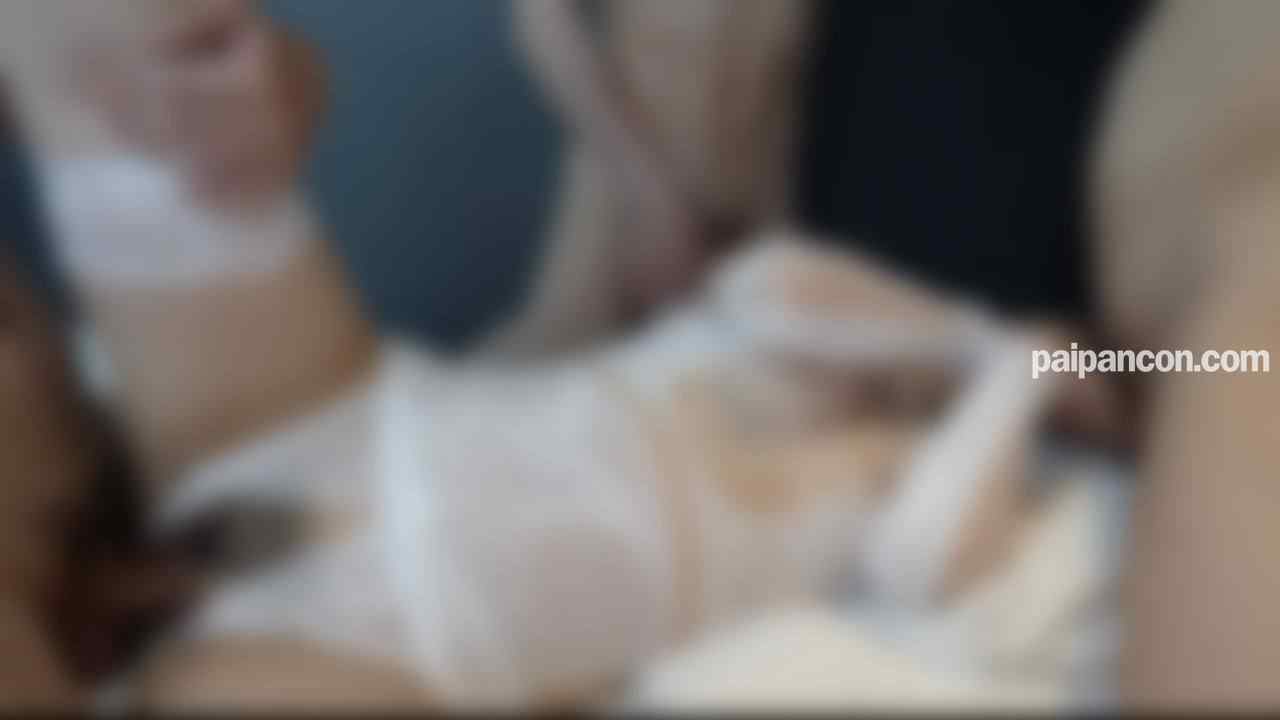 FC2-PPV-4494712 - 3日間！！70%OFF【顔出し】【4P続編】 問答無用の中出しオンパレード。極部丸出しの変態コスでエロさ倍増！！4Pからのじゃんけんソロプレイは一度で二度美味しい！ thumbnail_4.jpg