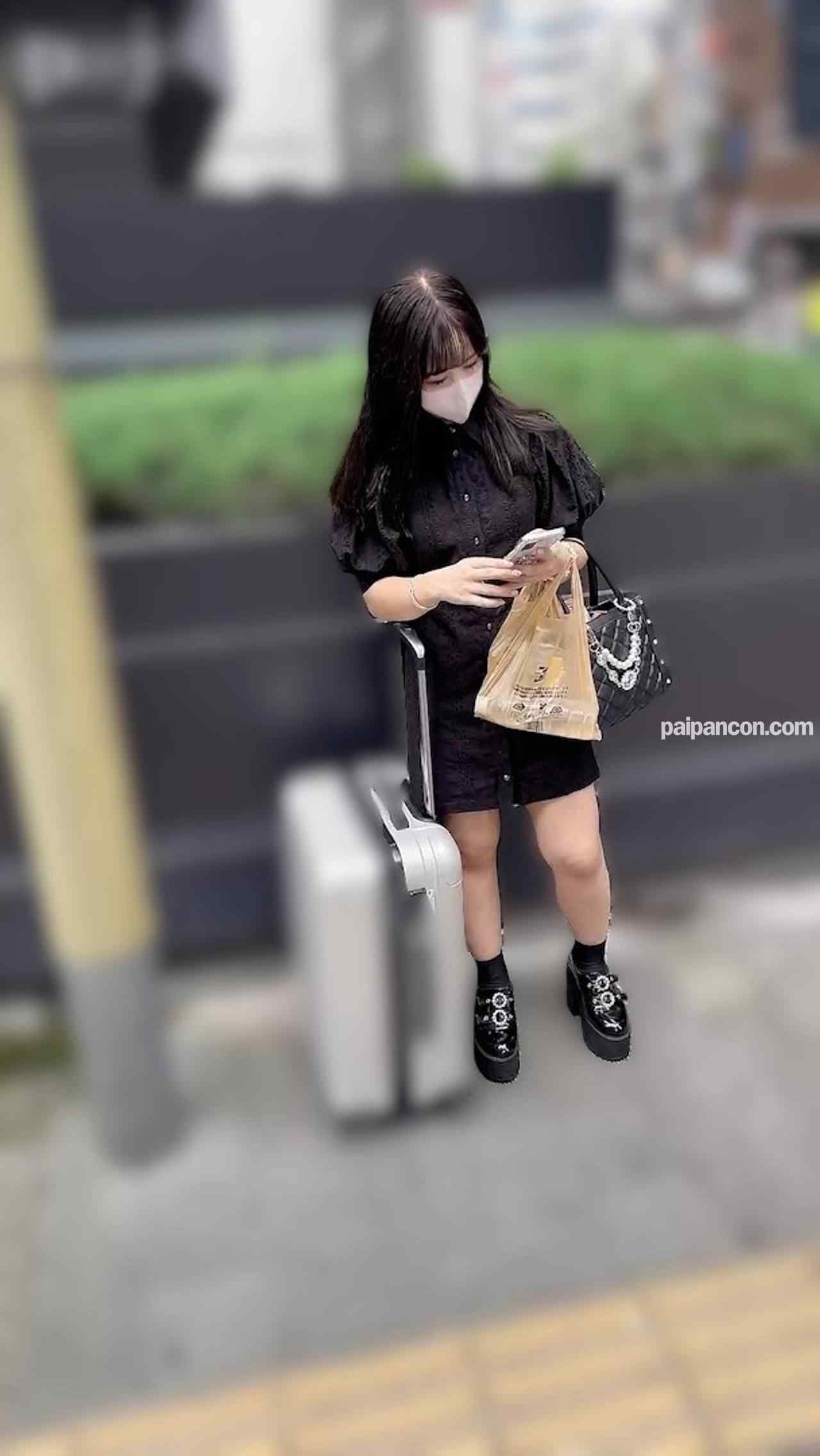 FC2-PPV-4573871 - 【手コキ】美しい瞳のハーフ美女に上目遣いで隠語を言わせ大興奮。「いっちゃうの..?ザーメンいっぱいぶちまけてね♡♡」 thumbnail_0.jpg