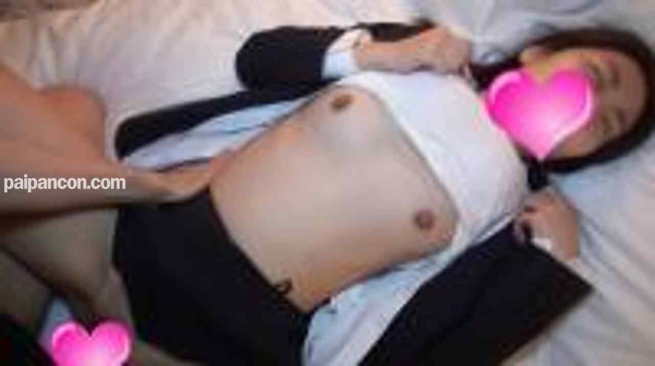 FC2-PPV-458379 - 【個人撮影】【3P】複数プレイに恥らいながらも楽しそうな、就活生の有希ちゃんに中出し！【妄想動画】