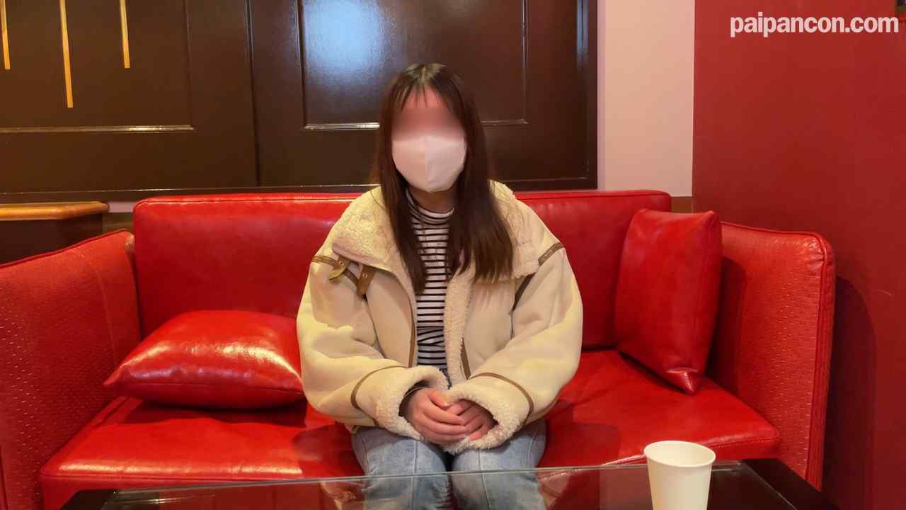 FC2-PPV-4616235 - 経験少ない短大生20歳。あまり貫かれてこなかったマ●コに肉棒ぶち込むと激痛のあまり歪む顔面、構わず突き続けてオナホ扱い。 thumbnail_0.jpg