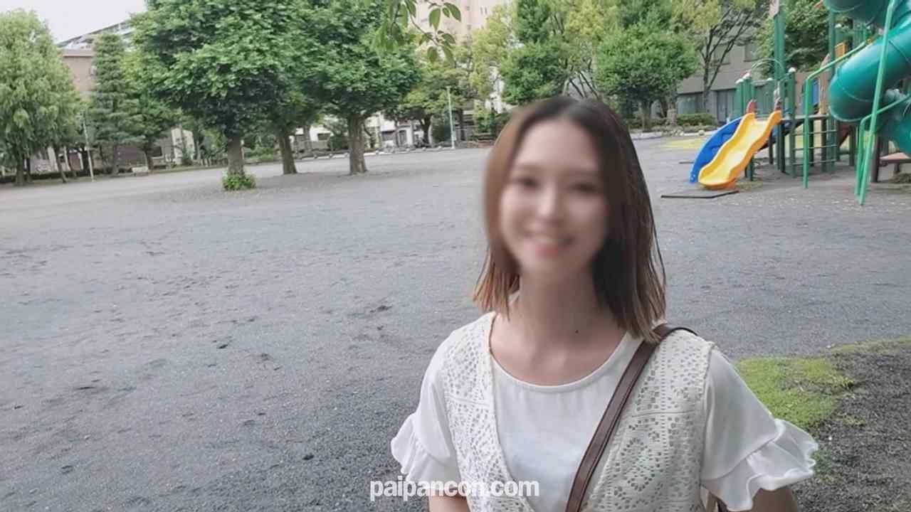 FC2-PPV-4721346 - 旦那とむすめを送り届け…一人の女の私を知ってほしくて旦那で満たされない部分を他の男性で昼間に重なり合い快楽を満たす色白若妻 thumbnail_1.jpg