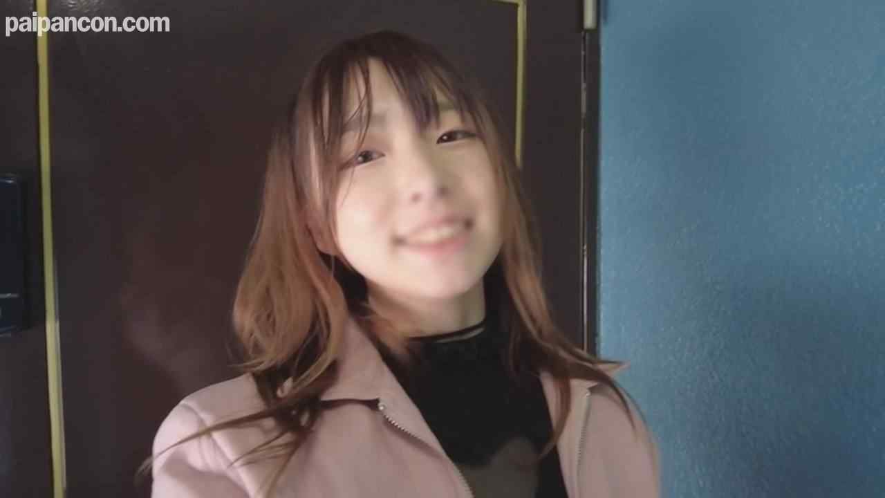 FC2-PPV-4780130 - めっかわ！小悪魔系・甘サド**大生（２１）罵られると勃起する中年M男にまんこを突かれて大量中出し『まい』 thumbnail_1.jpg