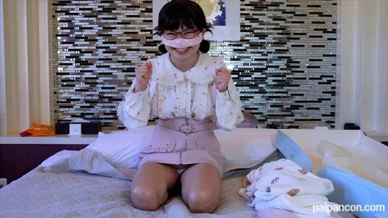 FC2-PPV-4828137 - 361_【ドキドキ生エッチ解禁】撮影直前に安全日確認→自分でゴム外し挿入も怖く2回目撮り直しで生えっち成功！生ちんぽでいつもと違う快感にハマっちゃう♪幸せ潮吹き絶頂！もこちゃん2nd第1章【海外版】 thumbnail_1.jpg