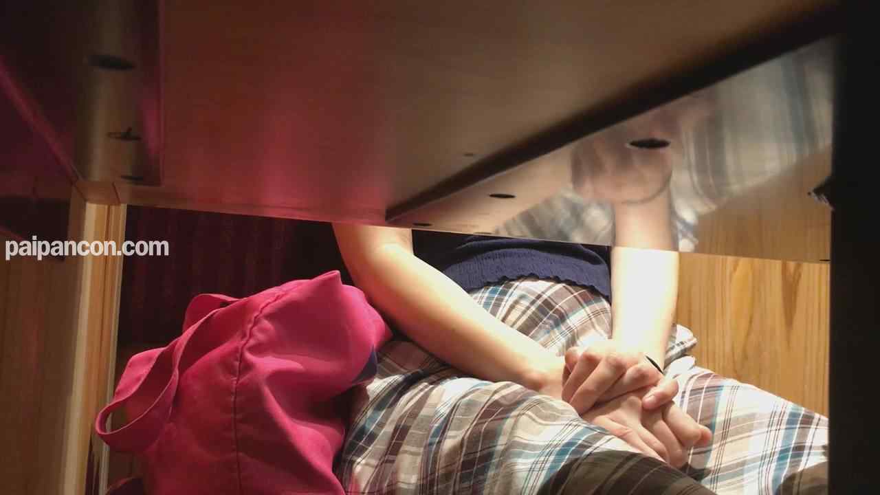 FC2-PPV-946674 - 【無碼ｘ個人攝影】女性友人考慮要跟派駐海外的男友分手，建議她拍個視訊短片順便也拍點色色的東西【♯保證素人】